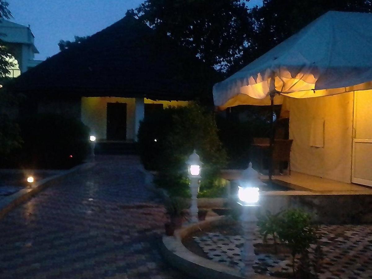 Neelkanth'S Bagar Inn Resort Jhunjhunu Exteriér fotografie